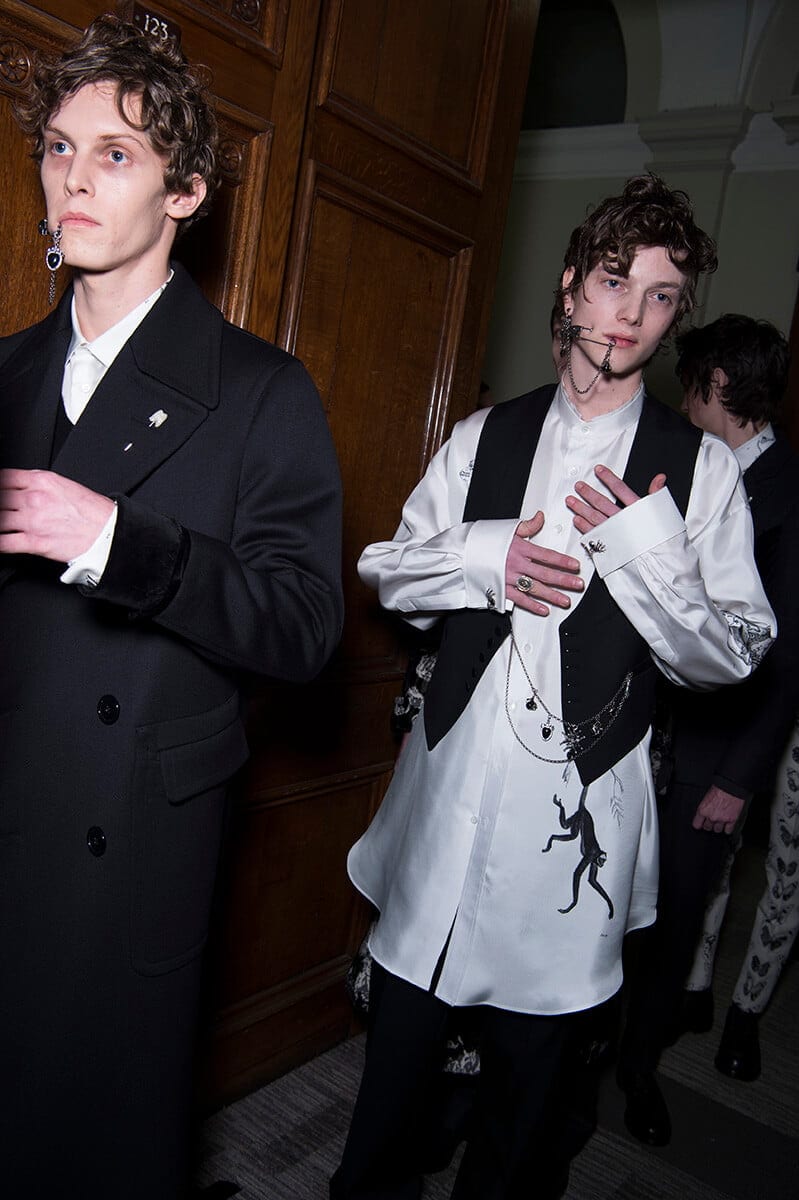 【送料&関税込】Alexander McQueen Abito ALEXANDER MCQUEEN SLASHED DECONSTRUCTED CUTOUT BLAZER sz IT